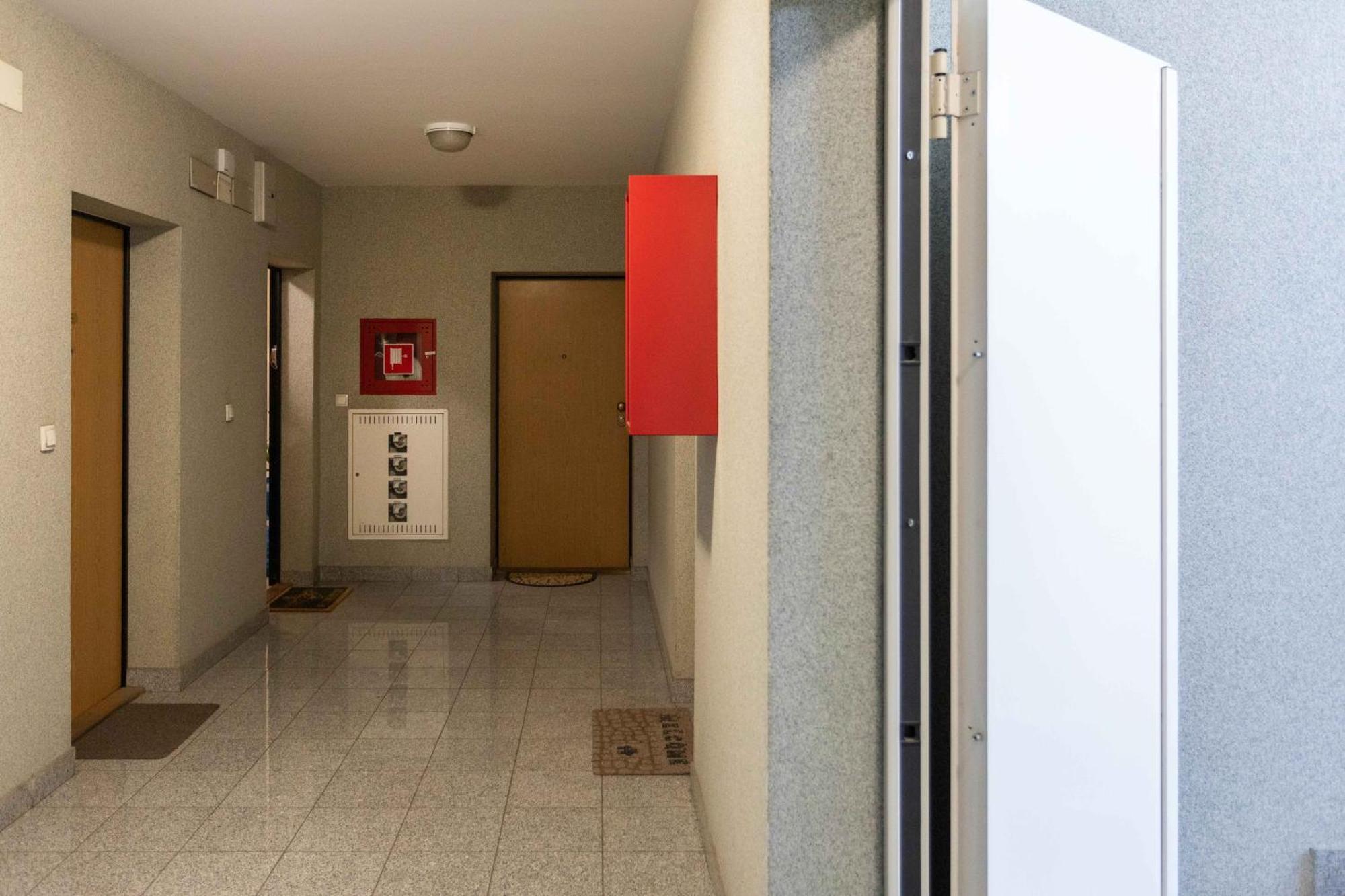 Appartamento Sunny 1Bdr With Balcony & Parking Zagabria Esterno foto