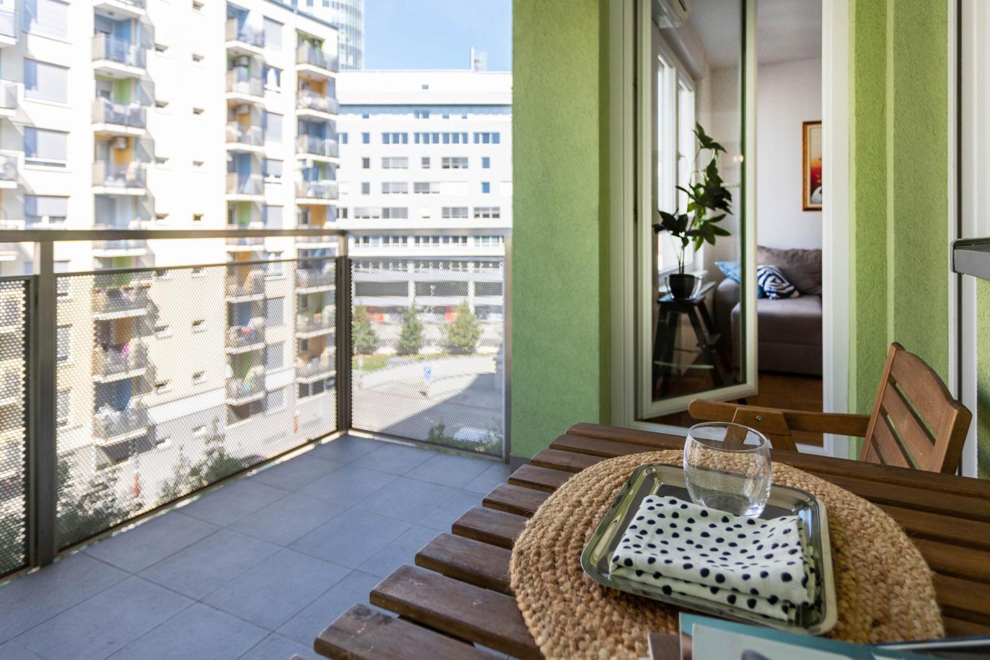 Appartamento Sunny 1Bdr With Balcony & Parking Zagabria Esterno foto